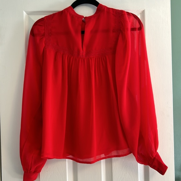 Red Gap Peasant Blouse. - Picture 2 of 3